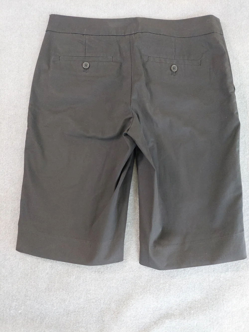 Jones New York Signature Black Stretch Bermuda Shorts Size 4 Minimalist Office - Picture 10 of 12